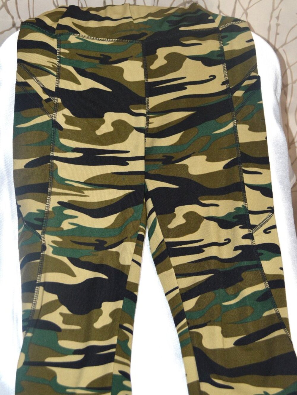 Camouflage Leggings with Pockets – Size S